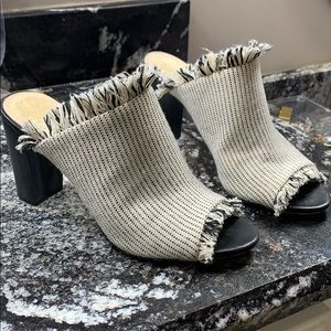 Black and White Vince Camuto